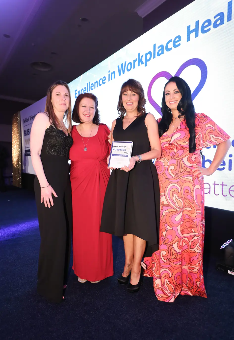 Niwaterliftingtheawardforexcellenceinhealthandwellbeingatthebelfasttelegraphbusinessawards
