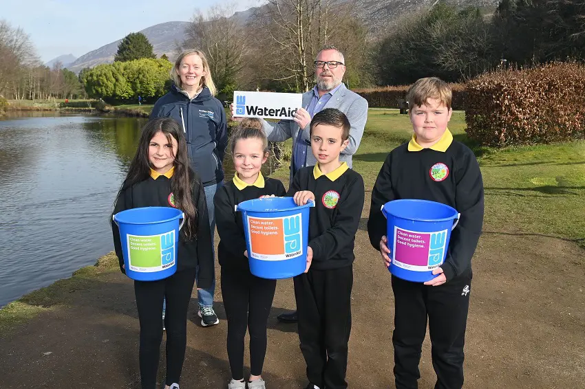 Fairhillpupilswalkforwater