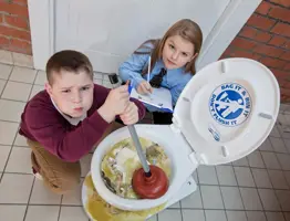 Schoolscompthumb