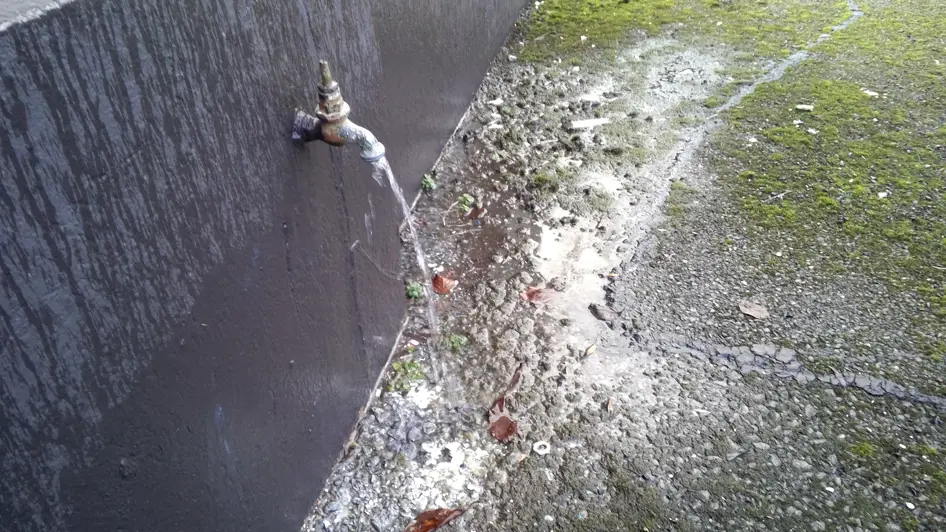 Brokentapleakingwater