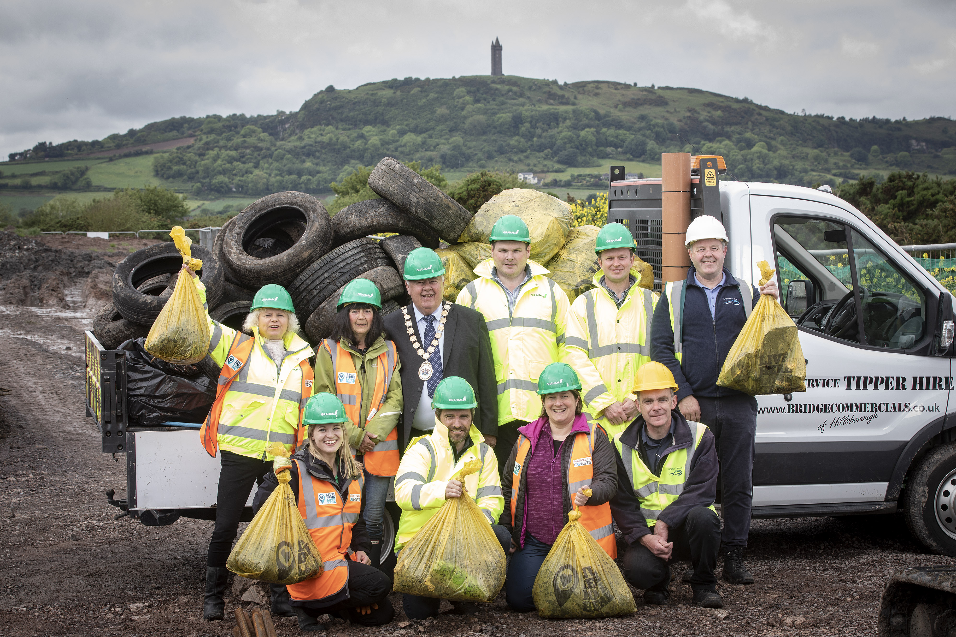 NI Water and GRAHAM muck in to clean up Strangford Lough area  | NI Water News